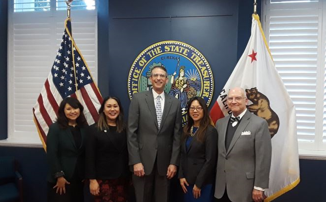 Robert Berry at his swearing-in pictured alongside Treasurer Ma, Chief of Staff Genevieve Jopanda, and Deputy Treasurers Tim Schaefer and Audrey Noda.
