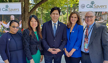 Treasurer Fiona Ma, former state Senator Kevin de Leόn, and CalSavers Executive Director Kate Selenski, flanked by staff members Akilah Jones and Mark DeSio, at the formal launch of the retirement savings program for private sector workers in July.