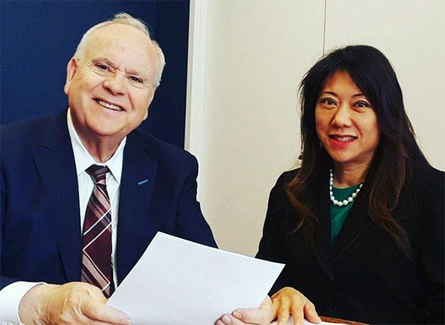 California State Treasurer Fiona Ma going over the list of bonds she issued last year with former two-term State Treasurer Bill Lockyer